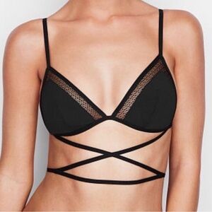 Victoria’s Secret • M • Black Lace Trim Triangle Strappy Bralette